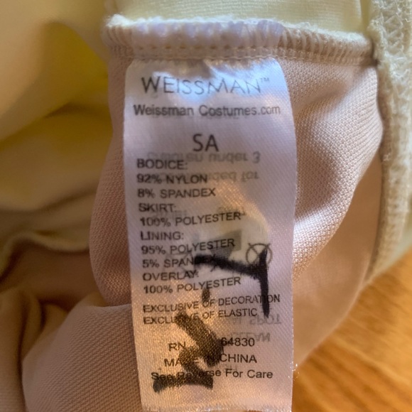 Dance 💃🏾 costume - Picture 7 of 7